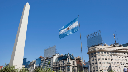 Argentine government frees import of auto parts